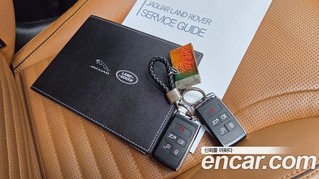 Land Rover Discovery 5 2018 — ფოტო 20/20