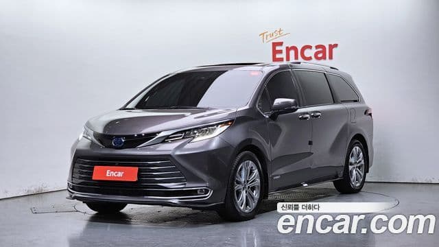 Toyota Sienna 2021 — Şəkil 1/20