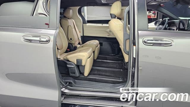 Toyota Sienna 2021 — Şəkil 12/20