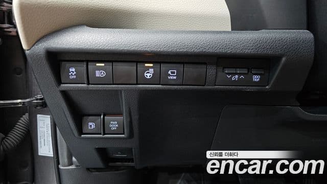 Toyota Sienna 2021 — Şəkil 16/20