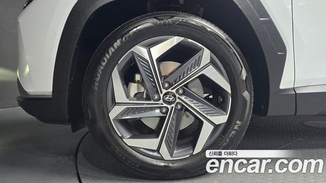 Hyundai The New Tucson 2021 — ფოტო 5/20