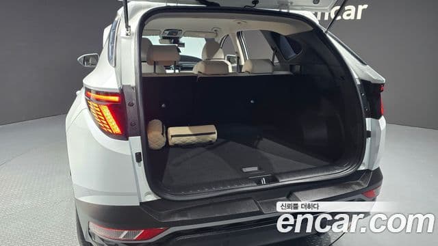 Hyundai The New Tucson 2021 — ფოტო 17/20