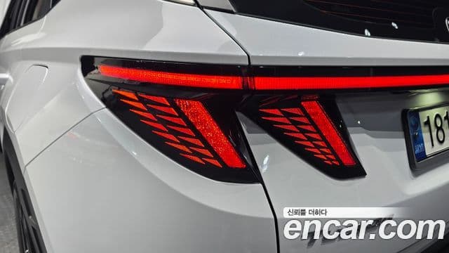 Hyundai Tucson Hybrid 2021 — Photo 18/30