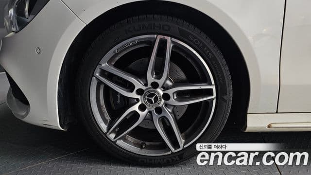 Mercedes-Benz CLA-Class 2018 — ფოტო 26/33