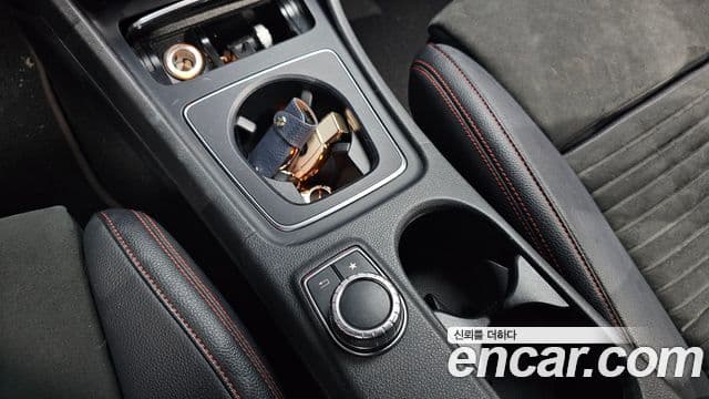 Mercedes-Benz CLA-Class 2018 — ფოტო 22/33