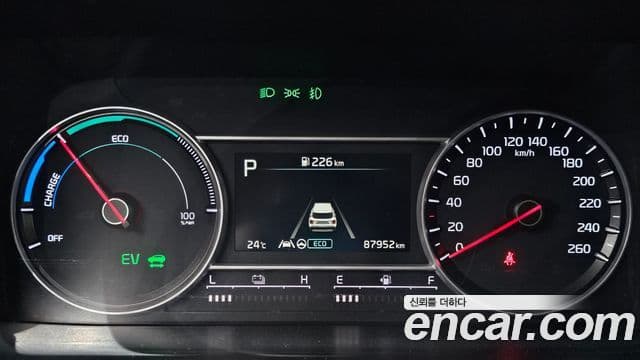 Kia Sorento 2022 — ფოტო 8/20