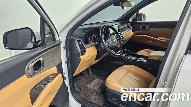 Kia Sorento 2022 — ფოტო 10/20