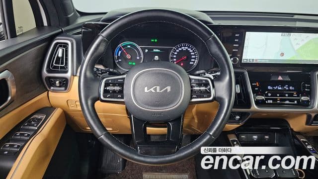 Kia Sorento 2022 — ფოტო 14/20