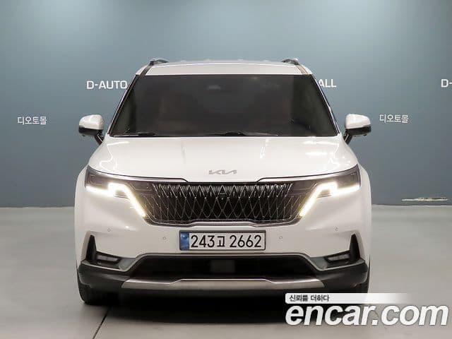 Kia Carnival 2022 — ფოტო 1/20