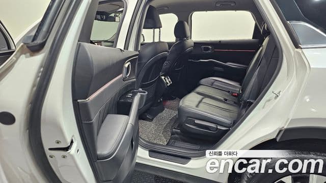 Kia Sorento 2021 — Фото 11/20