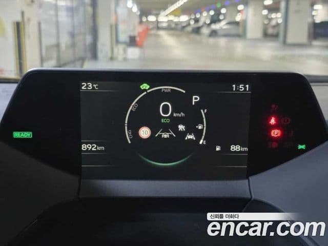 Toyota Prius 2026 — Şəkil 18/20