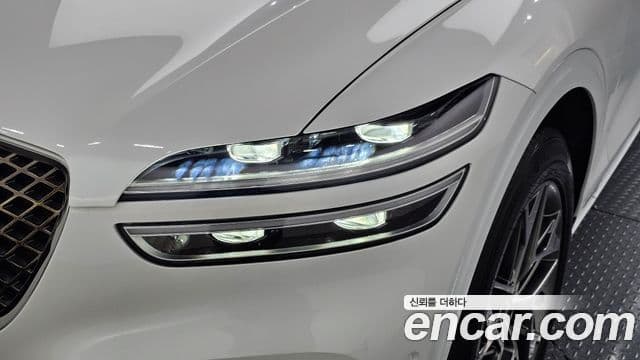 Genesis GV70 2021 — Photo 9/34