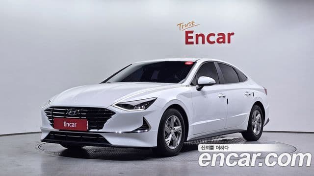 Hyundai Sonata 2019 — ფოტო 1/20