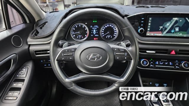 Hyundai Sonata 2019 — ფოტო 13/20