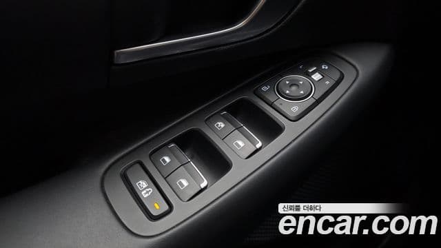 Hyundai Sonata 2019 — фото 20 из 20