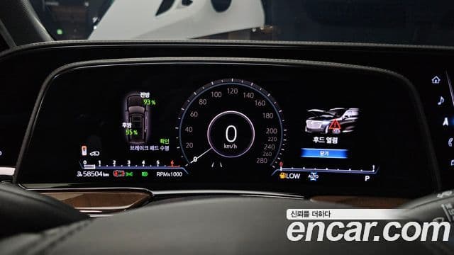 Cadillac Escalade 2023 — ფოტო 8/20