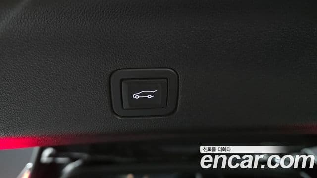 Cadillac Escalade 2023 — ფოტო 20/20
