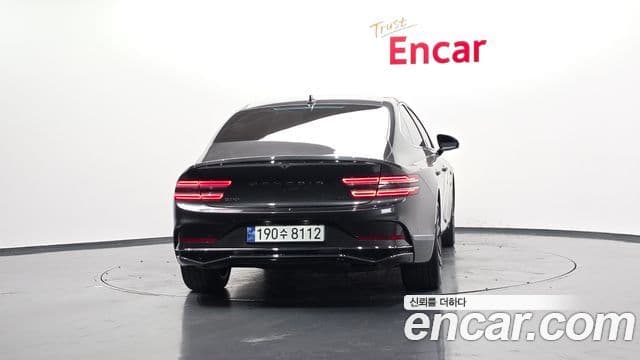 Genesis Electrified G80 2024 — ფოტო 4/20