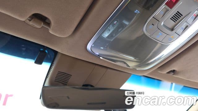 Genesis Electrified G80 2024 — ფოტო 19/20