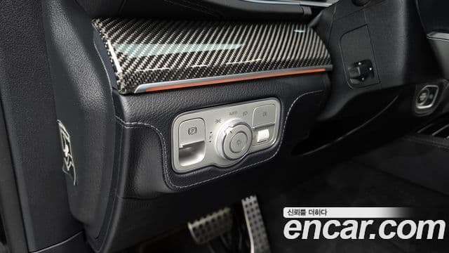 Mercedes-Benz GLE-Class 2023 — Photo 18/36