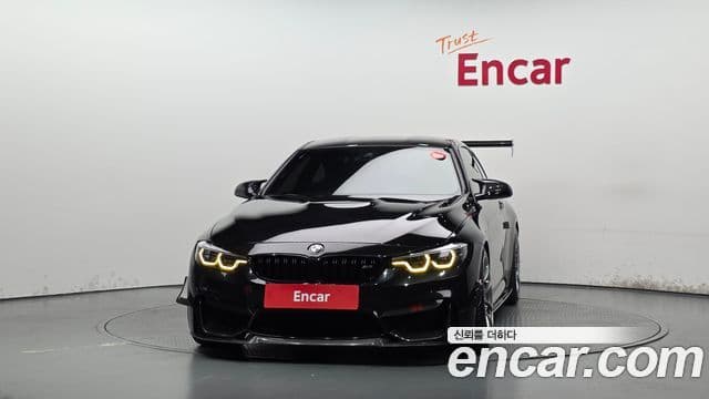 BMW M4 2018 — ფოტო 3/20