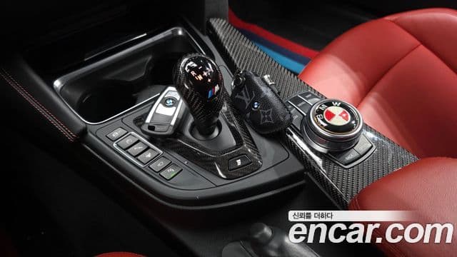 BMW M4 2018 — ფოტო 9/20