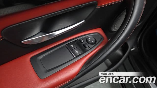BMW M4 2018 — ფოტო 19/32