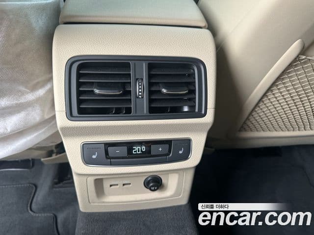 Audi Q5 2023 — Şəkil 4/17