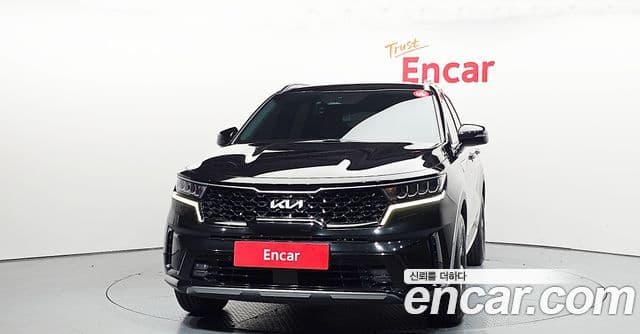 Kia Sorento 2023 — ფოტო 2/20
