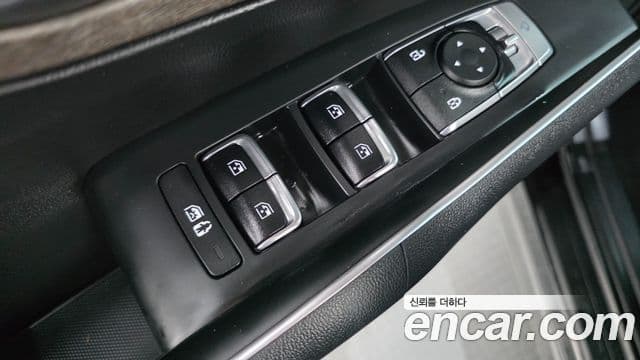 Kia Sorento 2023 — ფოტო 10/20