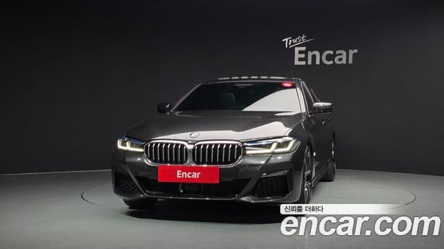 BMW 5 Series 2022 — Şəkil 3/20
