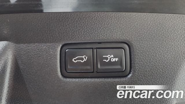 Kia Carnival 2022 — Şəkil 17/20