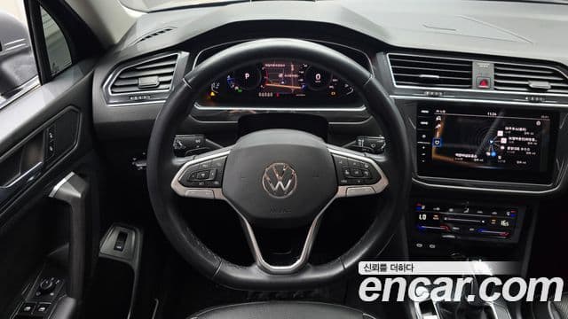 Volkswagen Tiguan Allspace 2022 — Şəkil 13/20