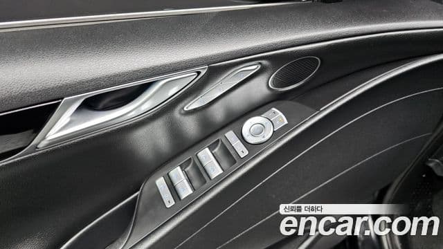 Genesis G80 2022 — Şəkil 31/31