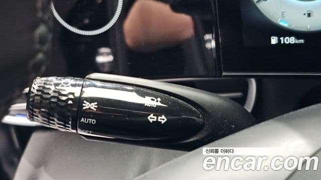Hyundai The New Avante Hybrid 2021 — ფოტო 7/33