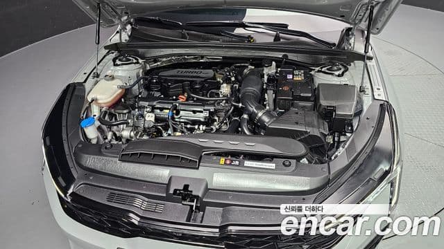 Kia K5 2024 — ფოტო 6/20