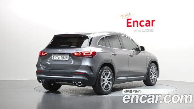 Mercedes-Benz GLA-Class 2021 — ფოტო 2/20