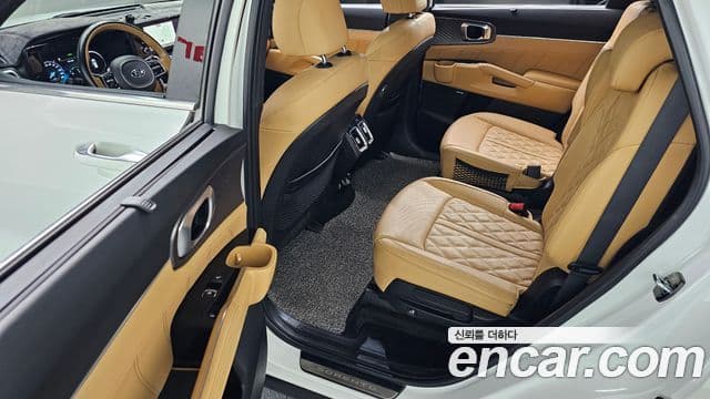 Kia Sorento 2021 — ფოტო 12/20