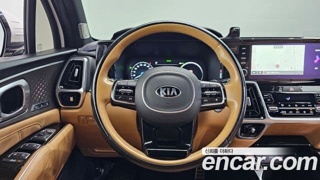 Kia Sorento 2021 — ფოტო 13/20