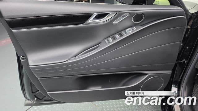 Genesis G80 2025 — ფოტო 26/33