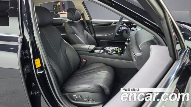Genesis G80 2025 — ფოტო 17/33