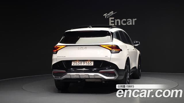 Kia Sportage 2024 — ფოტო 4/20