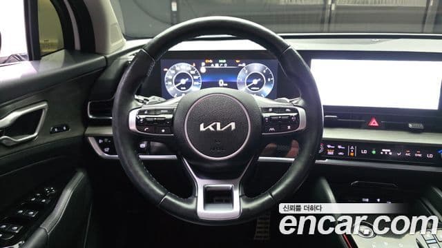 Kia Sportage 2024 — ფოტო 13/20