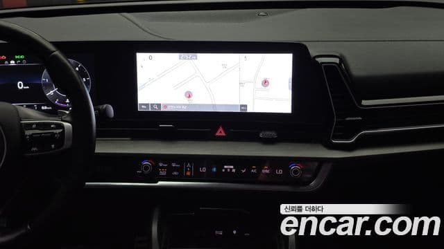 Kia Sportage 2024 — ფოტო 14/20