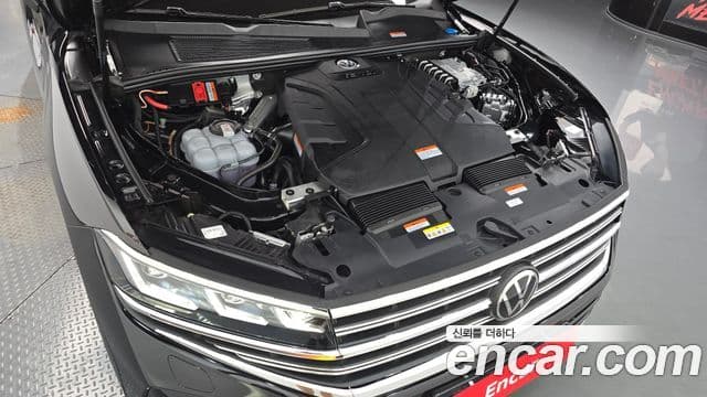Volkswagen Touareg 2025 — Şəkil 6/20
