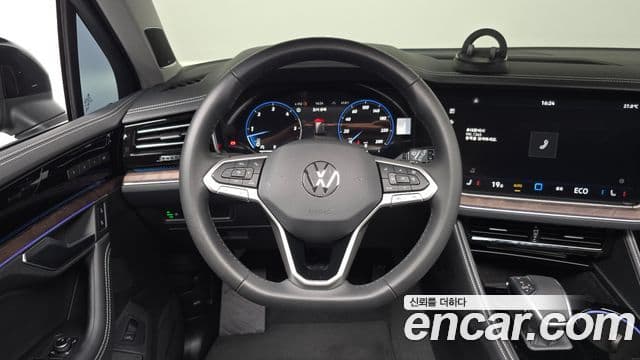 Volkswagen Touareg 2025 — Şəkil 13/20