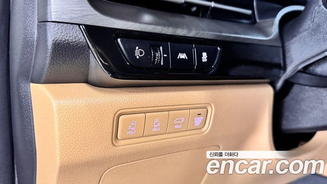 Kia Carnival 2022 — Фото 17/20