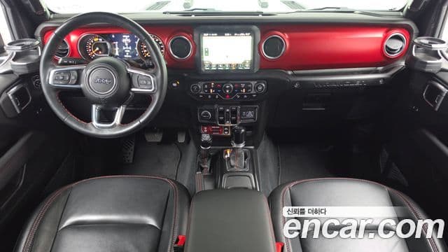 Jeep Wrangler 2023 — ფოტო 7/20