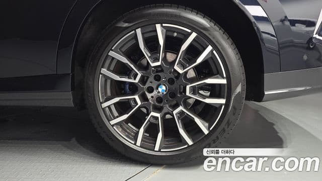 BMW X6 2025 — Photo 5/37