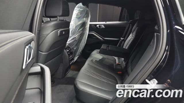 BMW X6 2025 — Photo 7/37